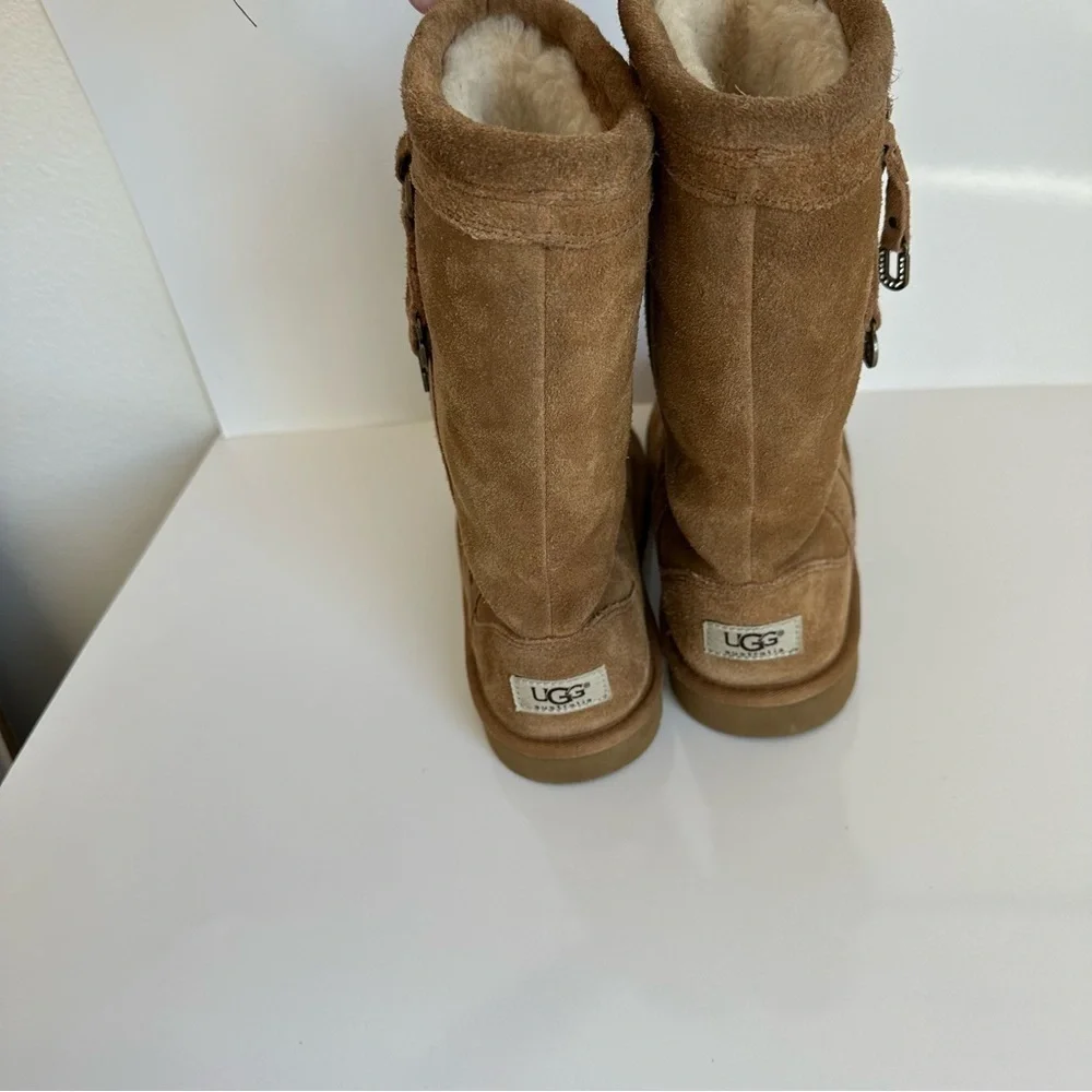 Ugg woman’s tall boots